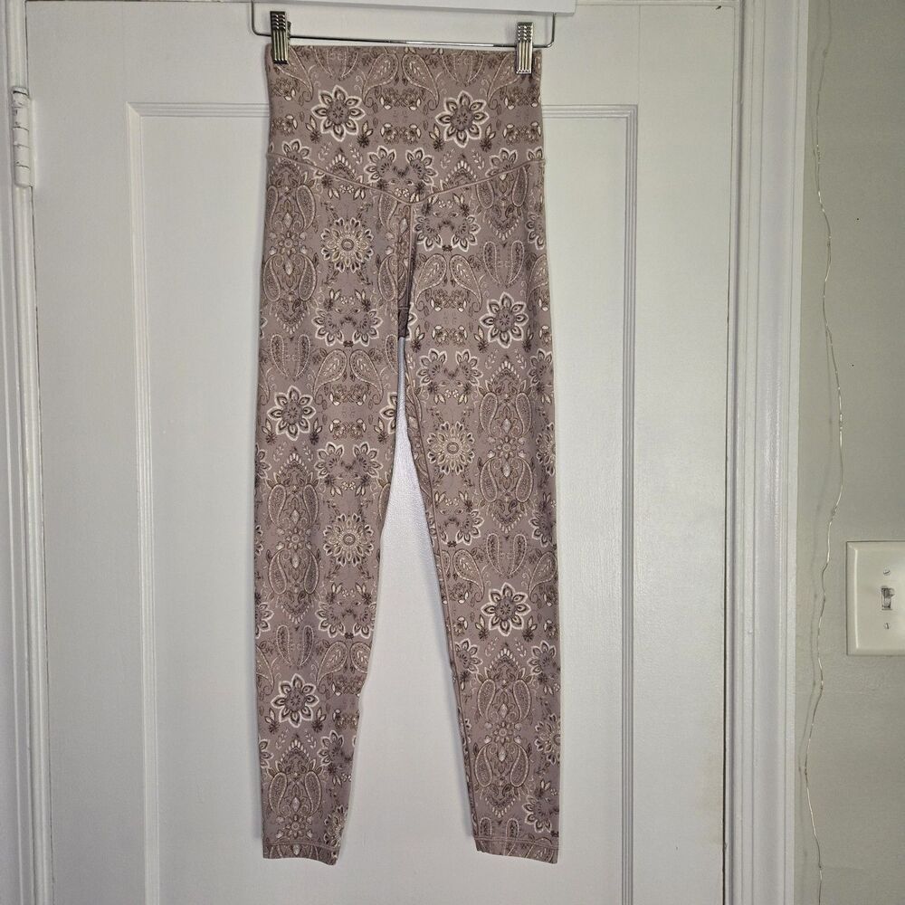 Aerie Chill Play Move Leggings Womens Medium Paisley Floral High Rise Ankle Pant